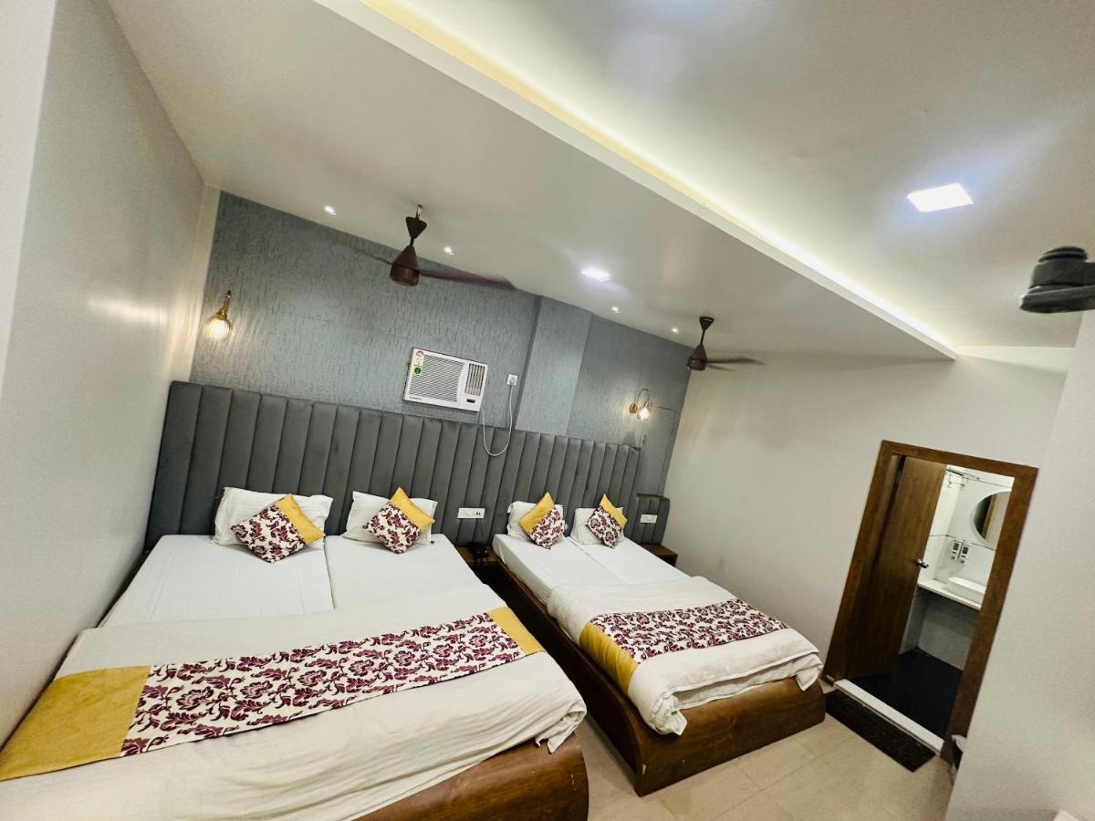ורנאסי Hotel Deva Inn מראה חיצוני תמונה