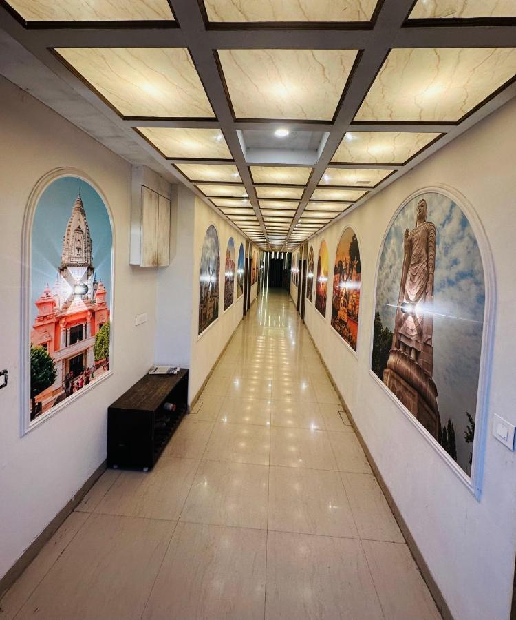 ורנאסי Hotel Deva Inn מראה חיצוני תמונה